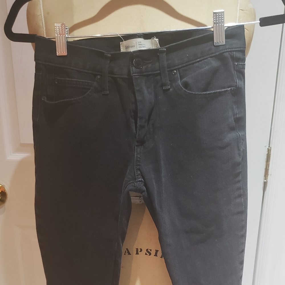 Skinny jeans